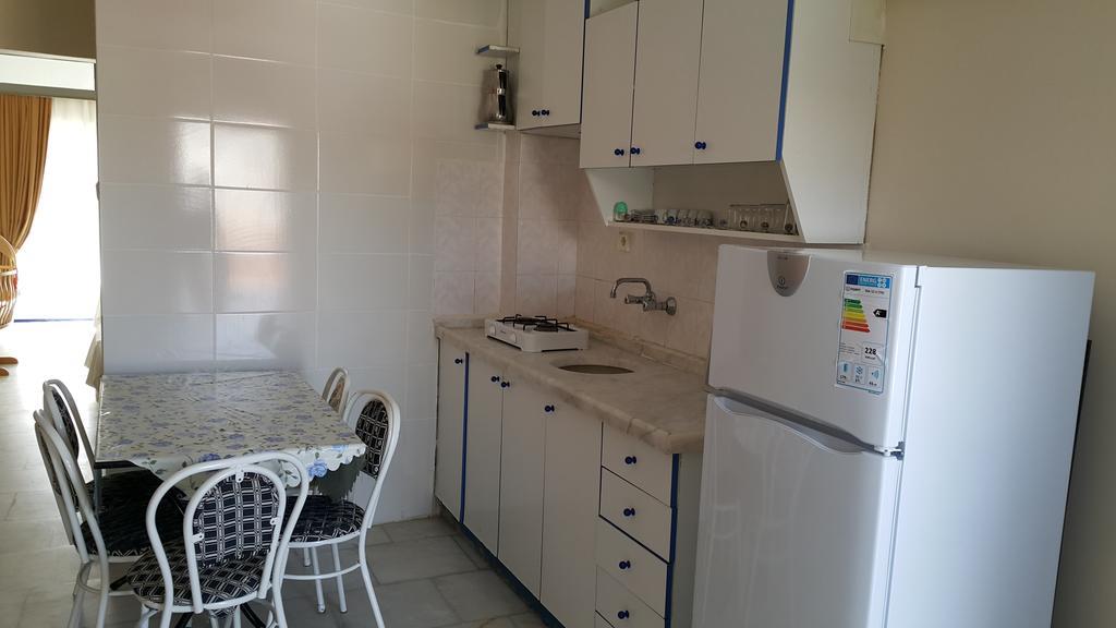 Ozgun Hotel de apartamente Kusadası