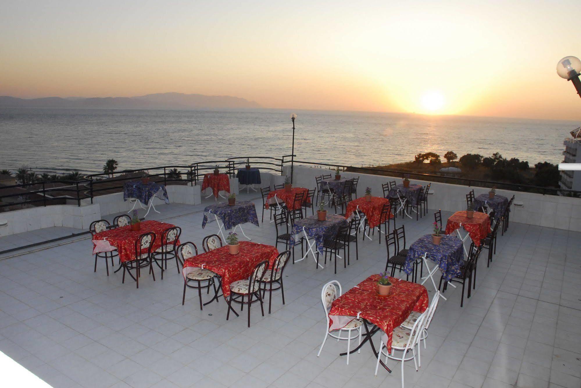 Ozgun Kuşadası